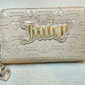 Juicy Couture Beige Nude Blush Zip Around Wallet NWOT